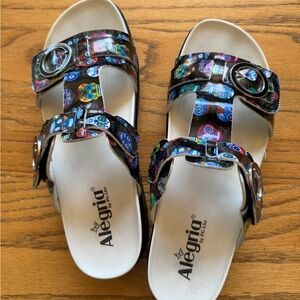 Algeria Slide Sandals with Skull design - Size 40
